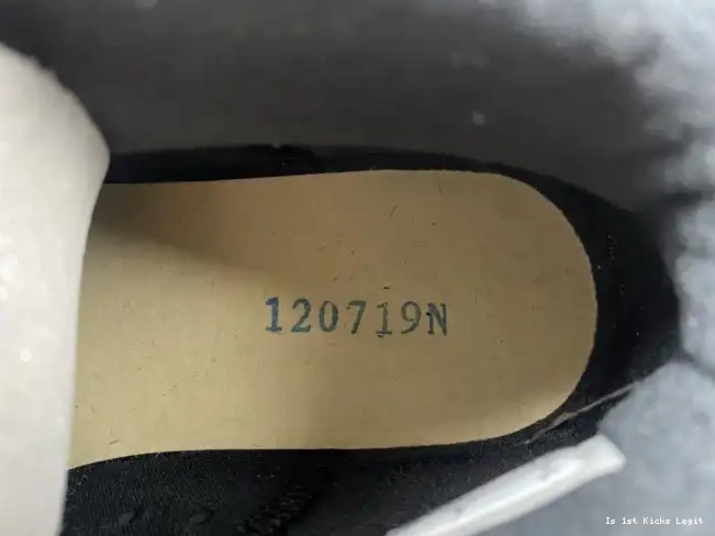 6 Retro Air (2020) Jordan DMP CT4954-007 0526
